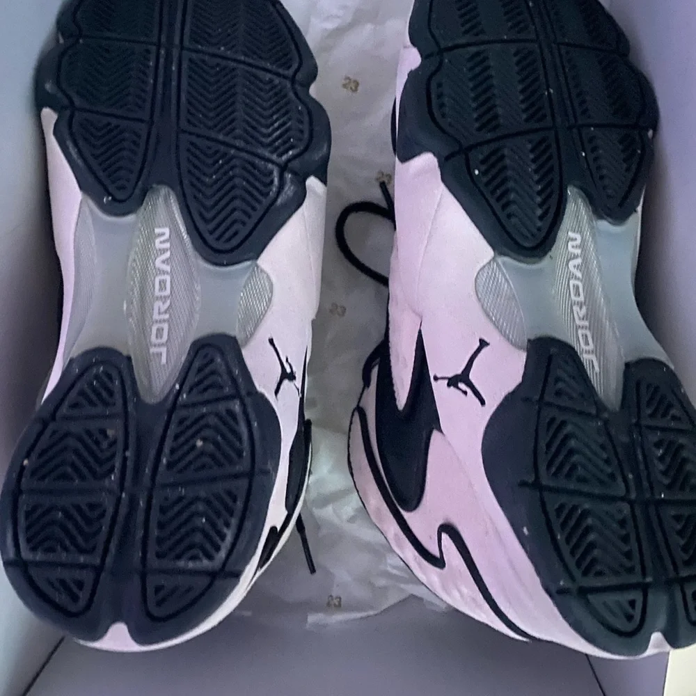 Jordan - Picture 5 of 6